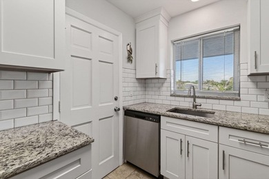 Welcome to Tequesta Garden ,this quaint community is - photo 10