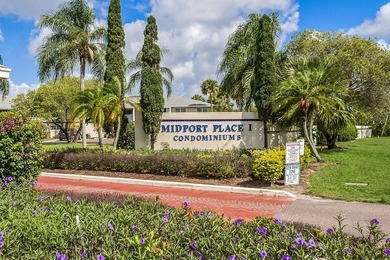 Immediate income potential! Spacious 3 Bed, 2 Bath, first-floor - photo 21