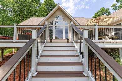 This 4-BD, 3-BA, 2,030-sq-ft home in a quiet cul-de-sac on a - photo 4