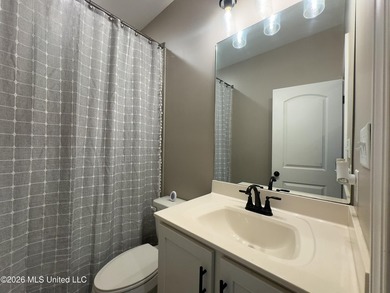 Great Home built in 2023 wonderful neighborhood with a community - photo 14