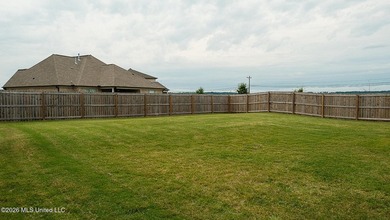 Great Home built in 2023 wonderful neighborhood with a community - photo 26