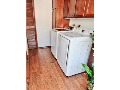 3839 Cedar Avenue... an enchanting 3-bedroom Craftsman - photo 10