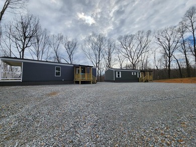 Kentucky Lake Commercial For Sale in Springville Tennessee