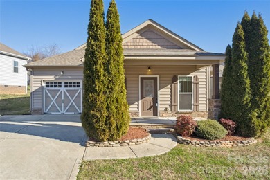 (private lake, pond, coastal) Home For Sale in Locust North Carolina