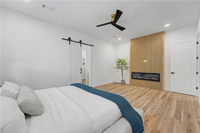 Welcome to 1 Taransay Drive, where contemporary design meets - photo 22
