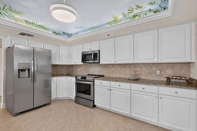 Experience breathtaking Sunrise-to-Sunset living from this - photo 26
