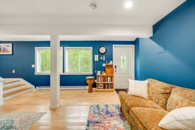 Charming ranch-style home offering 2 Bedrooms / 1 Bathroom in - photo 8