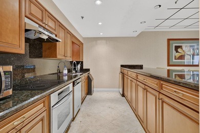Experience breathtaking Sunrise-to-Sunset living from this - photo 36