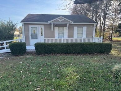 Kentucky Lake Home For Sale in Paris Tennessee