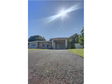 Prime Lake Park location with no HOA. This 3-bedroom home offers - photo 9