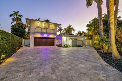 LIVE THE LIFESTYLE OF LAUDERDALE BY THE SEA! THIS PRIVATE - photo 1