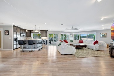 LIVE THE LIFESTYLE OF LAUDERDALE BY THE SEA! THIS PRIVATE - photo 8