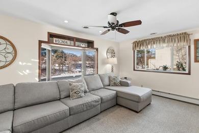 Charming 4+ bedroom lakefront home on Lake Delton offers 115' of - photo 12
