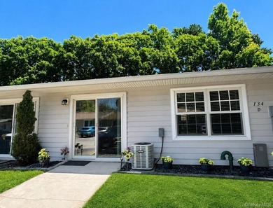 Beautiful Greenbriar completely renovated in 2022 with new - photo 13