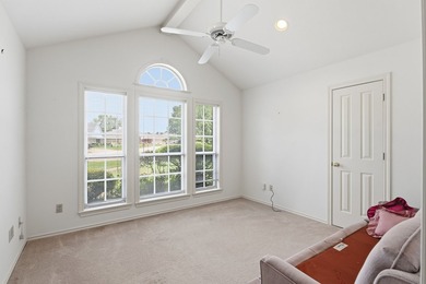 Tucked away on a cul-de-sac in a peaceful lakefront neighborhood - photo 17