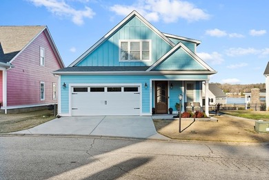 Lake Greenwood Home For Sale in Greenwood South Carolina