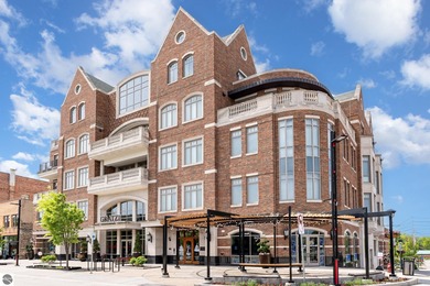 (private lake, pond, creek) Condo For Sale in Midland Michigan