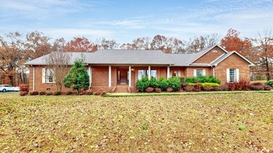 Kentucky Lake Home Active Under Contract in Paris Tennessee