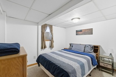 Charming 4+ bedroom lakefront home on Lake Delton offers 115' of - photo 41