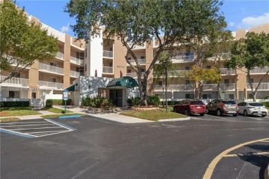 Lake Condo For Sale in Tamarac, Florida