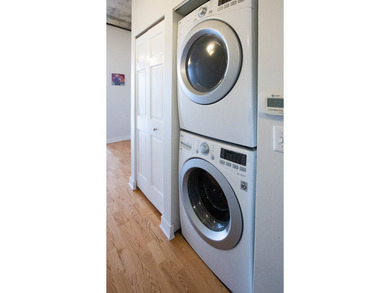 Welcome to The Guild, a South Loop hidden gem!!! This highly