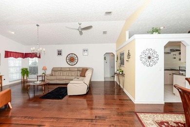 Welcome to Oleander Pines! A perfect place for your winter - photo 18