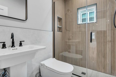 To be built Beautiful New Construction Colonial style home in - photo 10