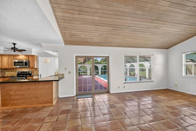 Welcome to this beautifully maintained 3-bedroom, 2-bath home - photo 25