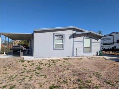 MOVE-IN READY. I'm only 4 years old and gorgeous inside. Don't