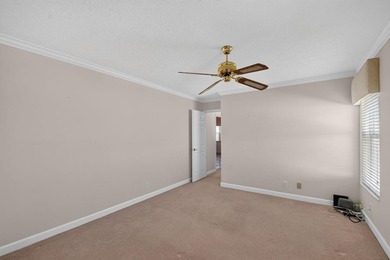 Welcome to this beautifully maintained 3-bedroom, 2-bath home - photo 45