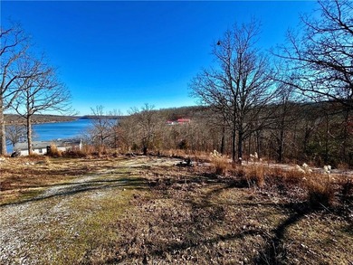 Offered BELOW 2025 Appraised Value! Waterfront opportunity on - photo 22