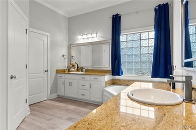 Welcome to 2706 Lake Crest Dr, a beautifully designed 4 bedroom - photo 24