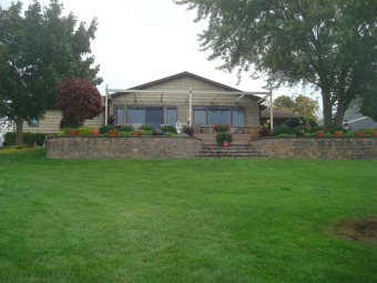 Lake Diane Waterfront - Lake Home For Sale in Camden, Michigan