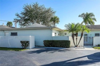 Lehigh Acres Area Condo For Sale in Lehigh Acres Florida
