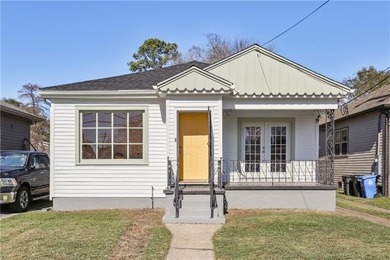 Lake Pontchartrain Home Active Under Contract in New Orleans Louisiana