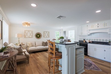Just in time for summer-this stunning, fully renovated lakefront - photo 15