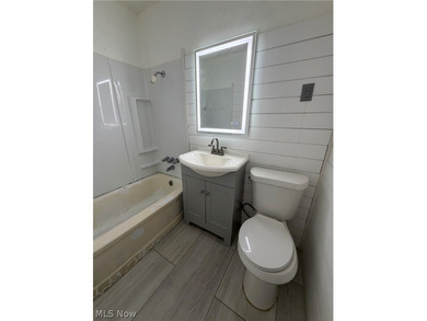 Opportunity meets potential in this one-of-a-kind Euclid - photo 18