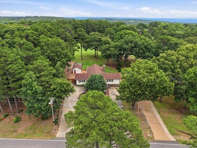 Welcome to 313 Snead Dr. in Fairfield Bay, perfectly positioned - photo 37