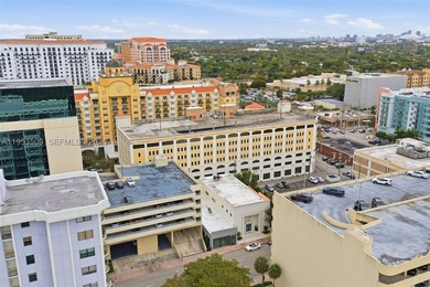 Exceptional free-standing commercial building. Fully renovated - photo 39