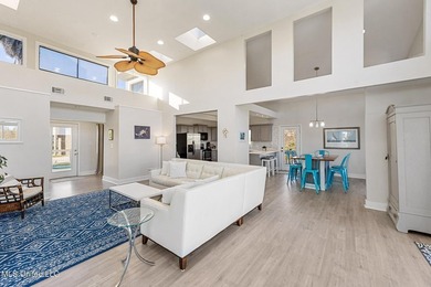 Welcome to laid-back coastal living in Riverview area in - photo 6