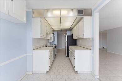 Imagine the perfect life in the heart of Sunny Isles Beach! This - photo 11