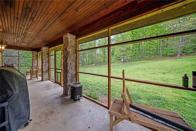 SELLER OFFERING $10,000 IN CLOSING COSTS IF UNDER CONTRACT BY - photo 21