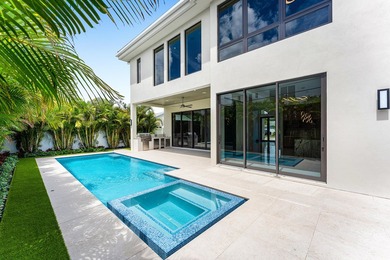 Welcome to the ultimate Boca lifestyle...where luxury, location - photo 4