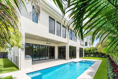 Welcome to the ultimate Boca lifestyle...where luxury, location - photo 5