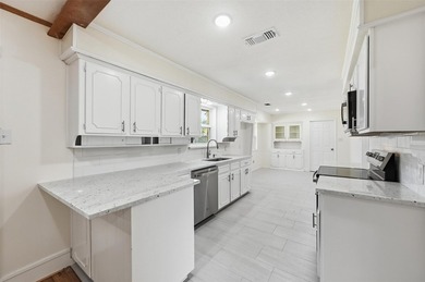 Fully Renovated Corner Lot Home in the Heart of Pantego! - photo 21