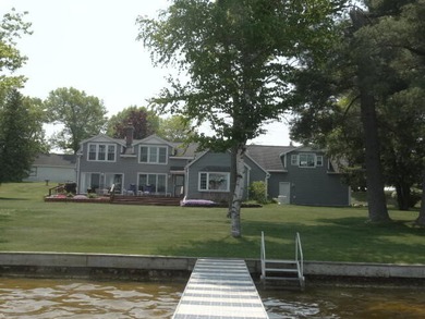 Now offered at an exceptional value on this Lakefront Estate! - photo 3