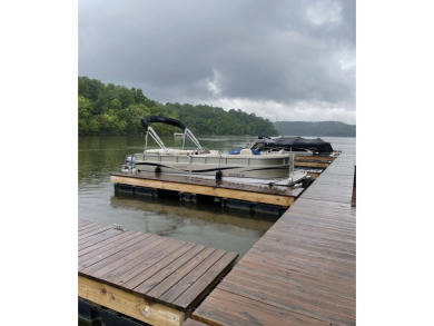 6 lots, Home, Garage, Dock! - photo 27