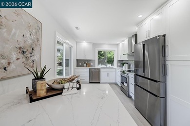 Experience the perfect blend of sophisticated living and natural - photo 10