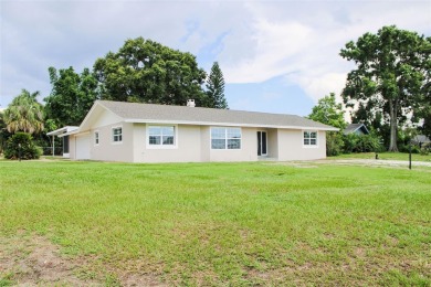 Lake Home For Sale in Winter Haven, Florida