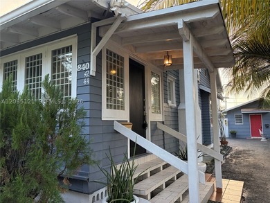 PRIME MULTI-FAMILY INVESTMENT OPPORTUNITY / T4-R ZONED. Rare - photo 4